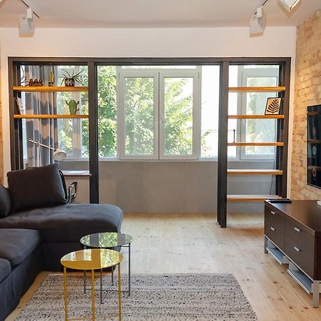 Bright & Spacious 1Bd Apartment With A Charming Balcony By Flat Mаnager Varna Exteriör bild